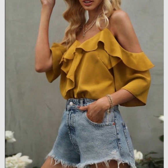 Boho mustard yellow cold shoulder blouse - Picture 1 of 8